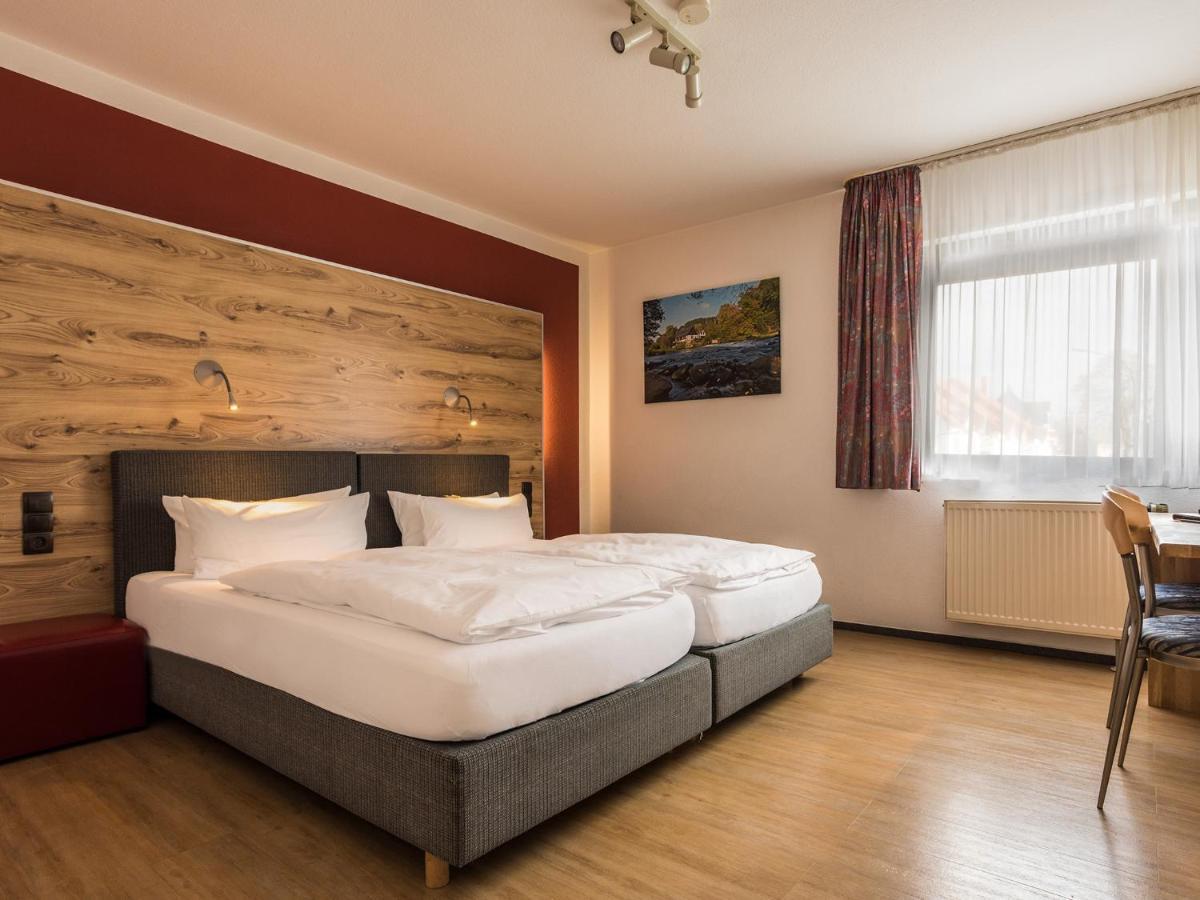 Hotel & Wirtshaus Hansen برجيش جلادباخ المظهر الخارجي الصورة